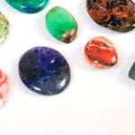 Nuevas piedras semipreciosas en joyería