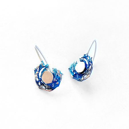 Pendientes de Plata Orfega colección Bajamar con gancho Azules detalle