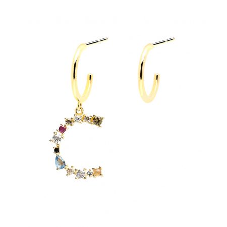 Pendientes de aro asimetricos con una letra de plata bañado en oro 18k P de Paola C