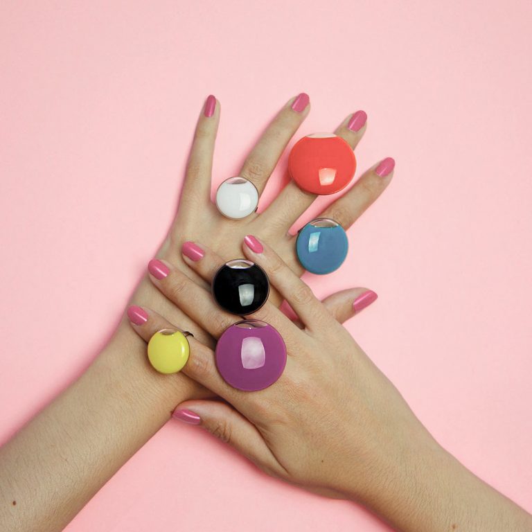 Anillo original con liquido morado Galet Pylones o2lifestyle