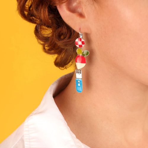 pendientes Taratata Dinette cubiertos huevo y rábano modelo